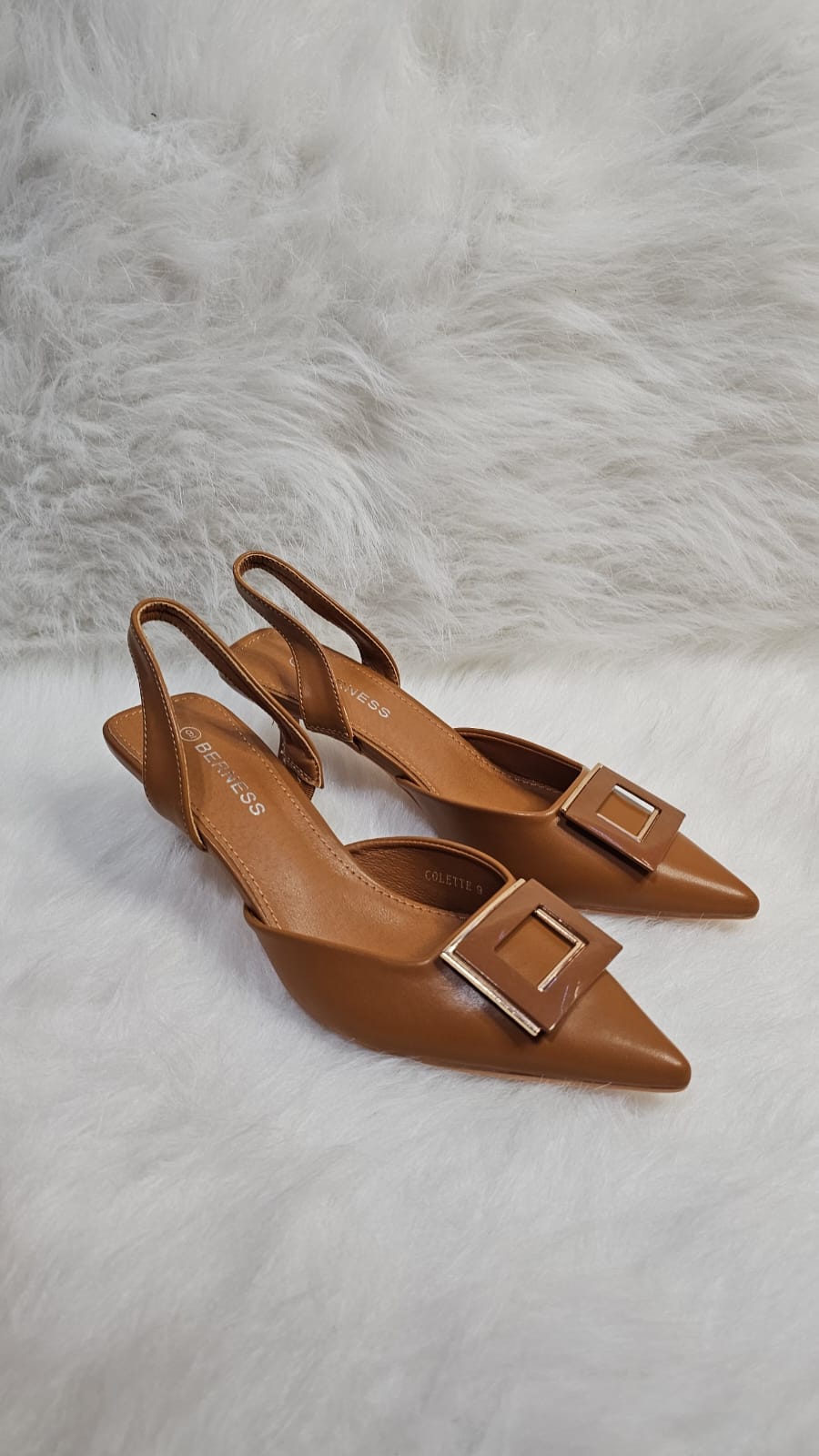 Brown Colette
