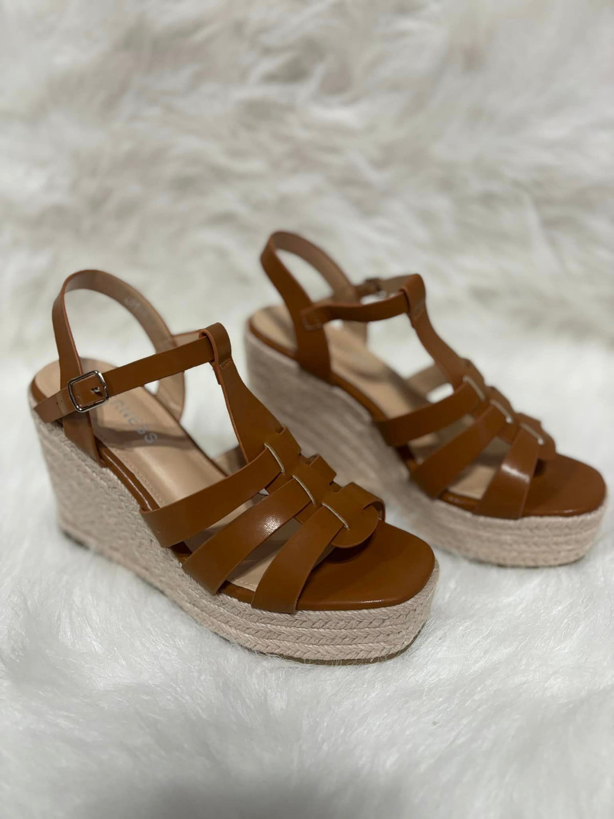 Camel Lotus